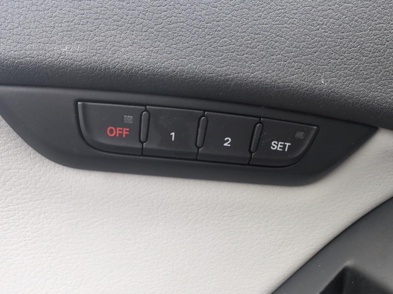 Audi A4  2013
