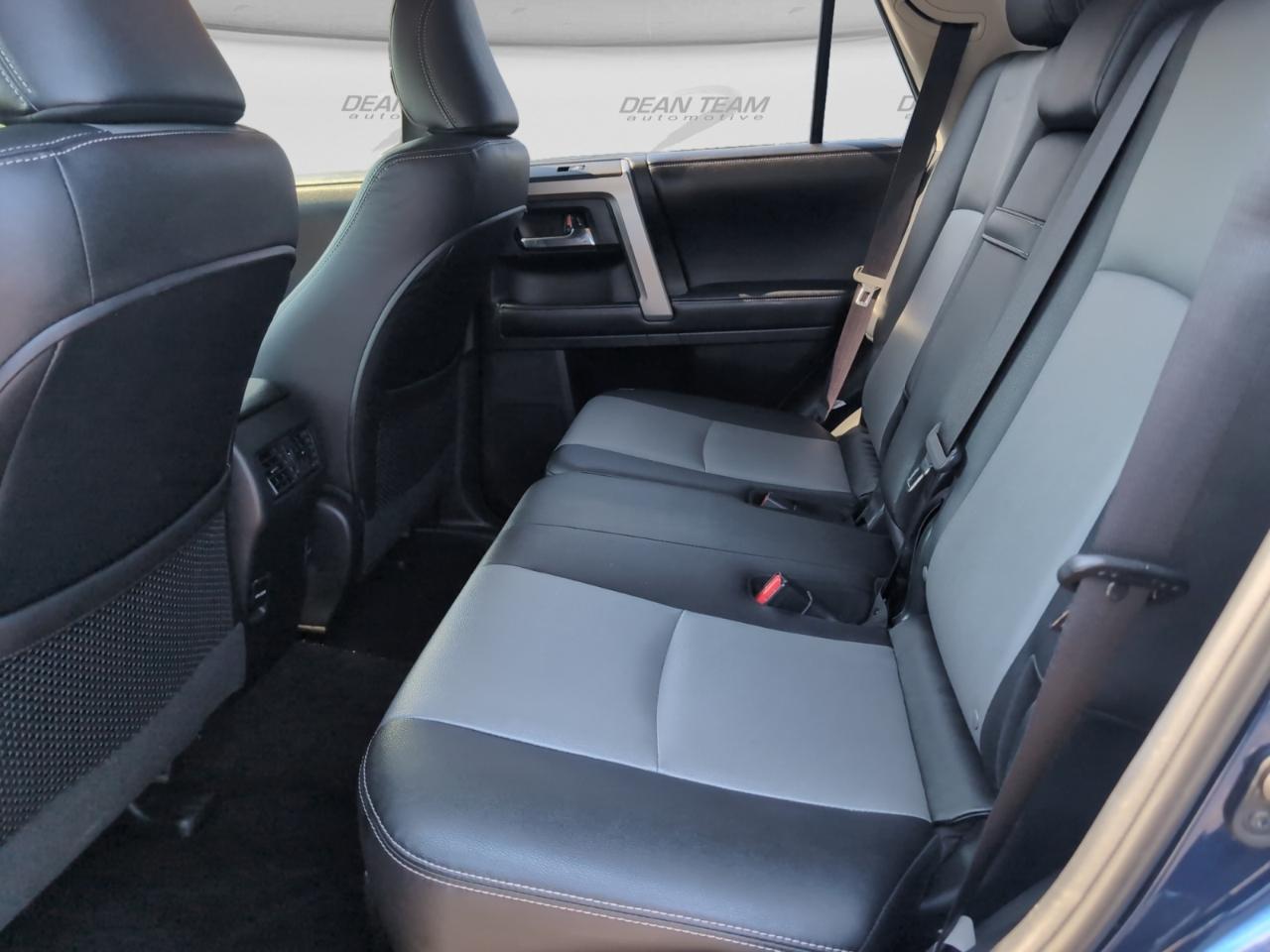 Toyota 4Runner SR5 Premium 4WD 2018