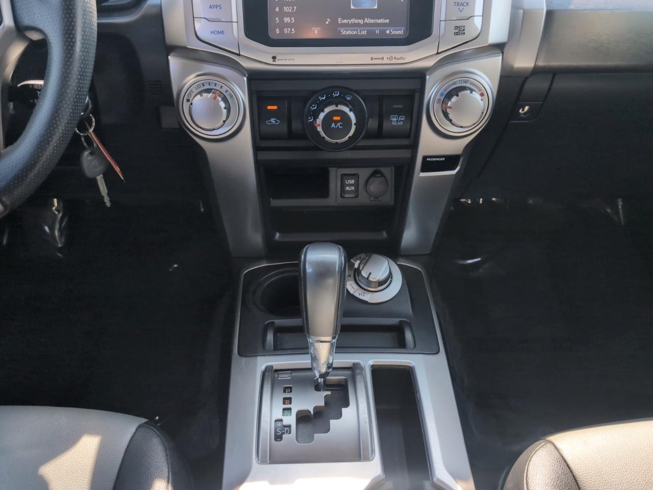 Toyota 4Runner SR5 Premium 4WD 2018