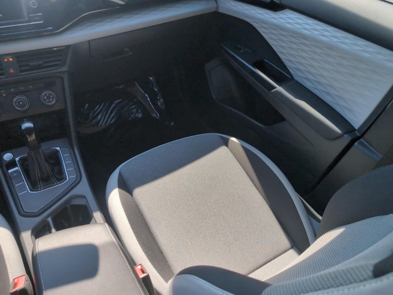 Volkswagen Taos S FWD 2022