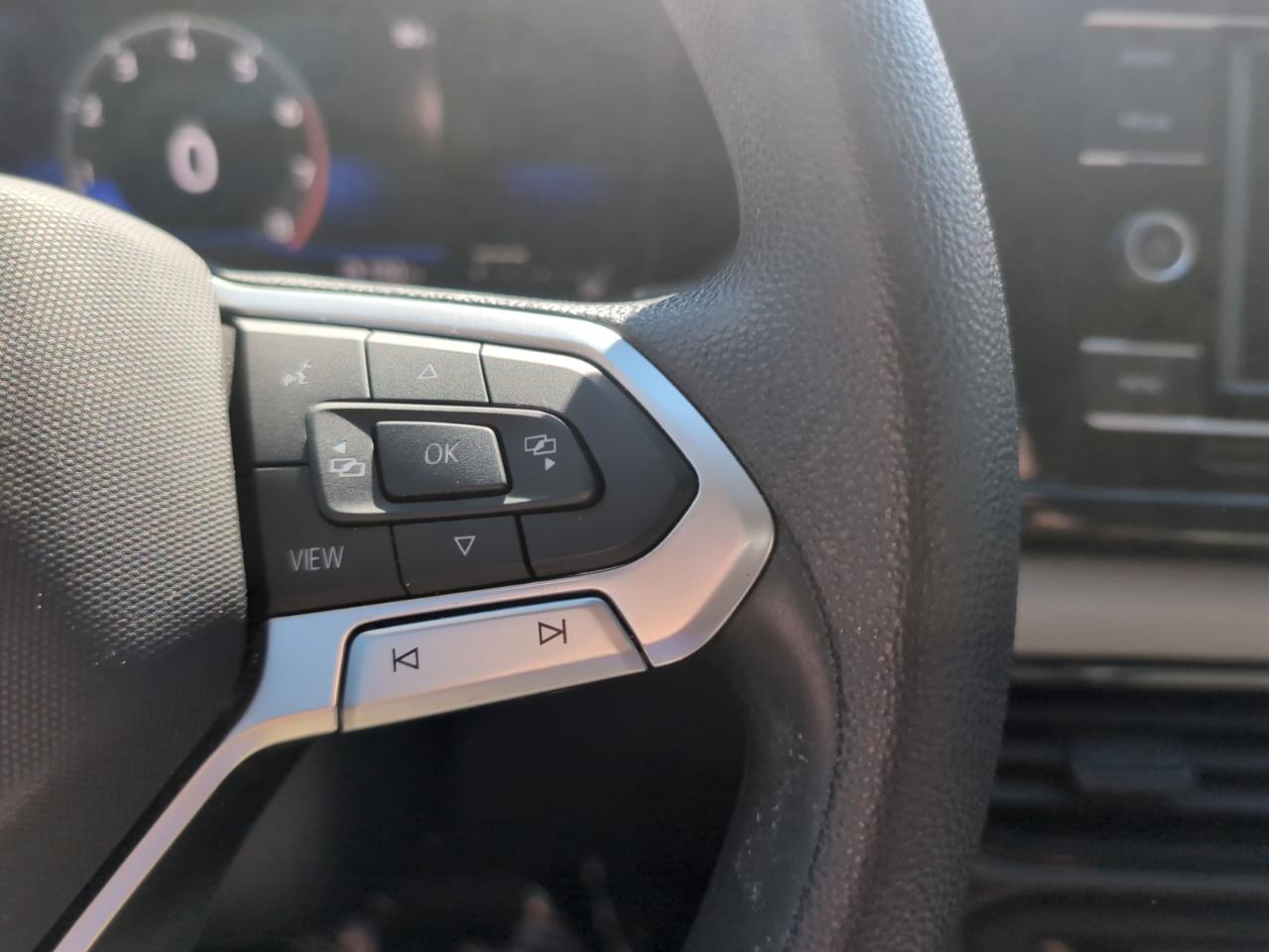 Volkswagen Taos S FWD 2022