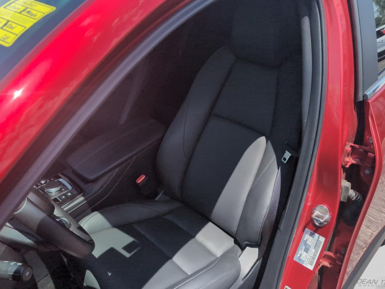 Mazda CX-30  2024