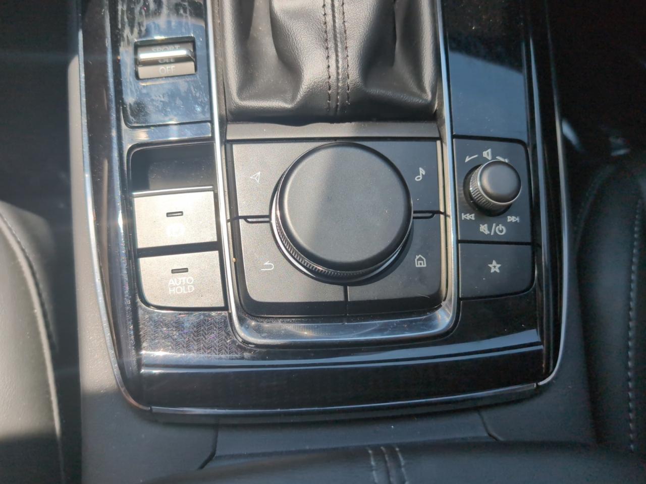 Mazda CX-30  2024