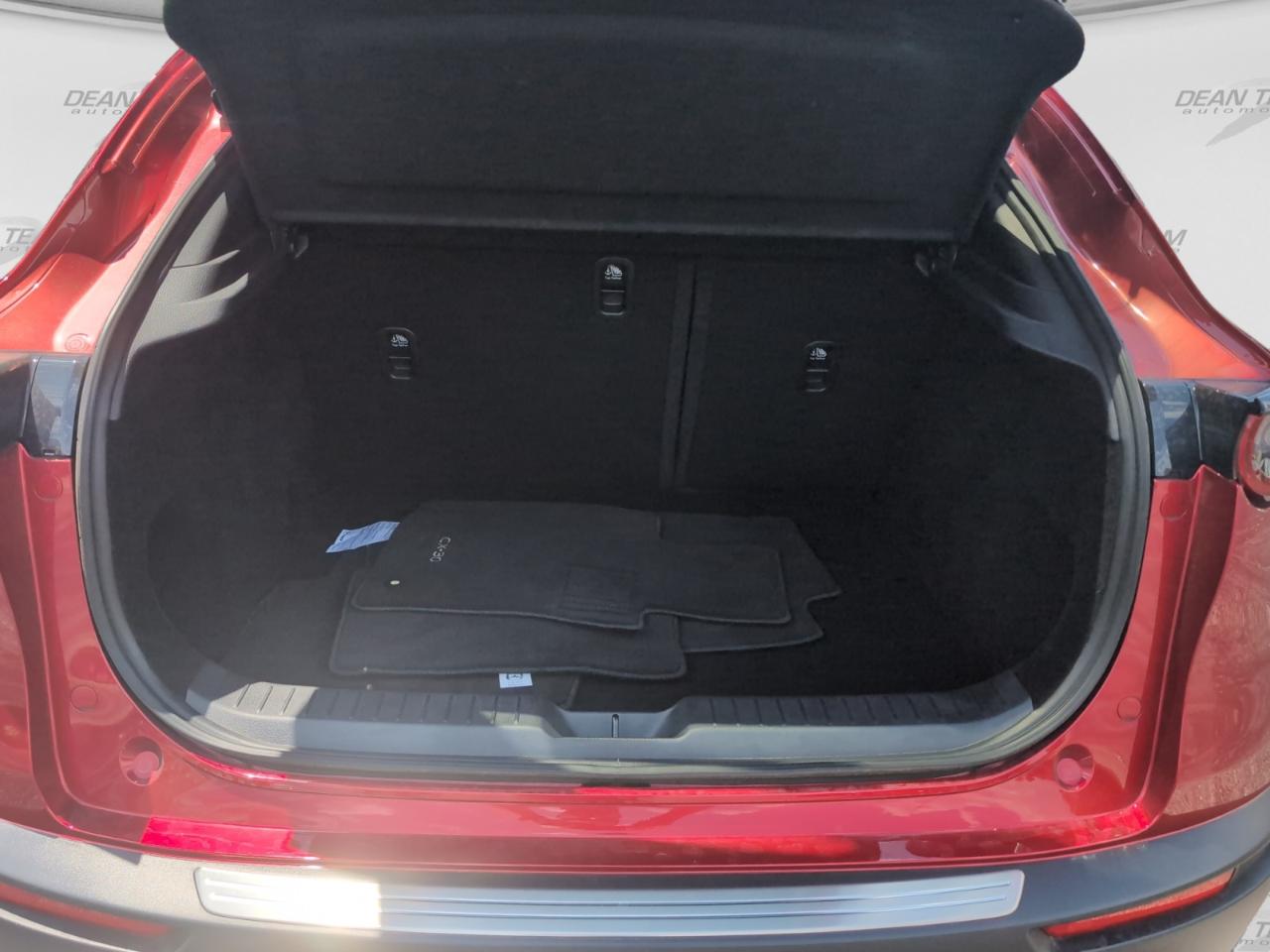 Mazda CX-30  2024