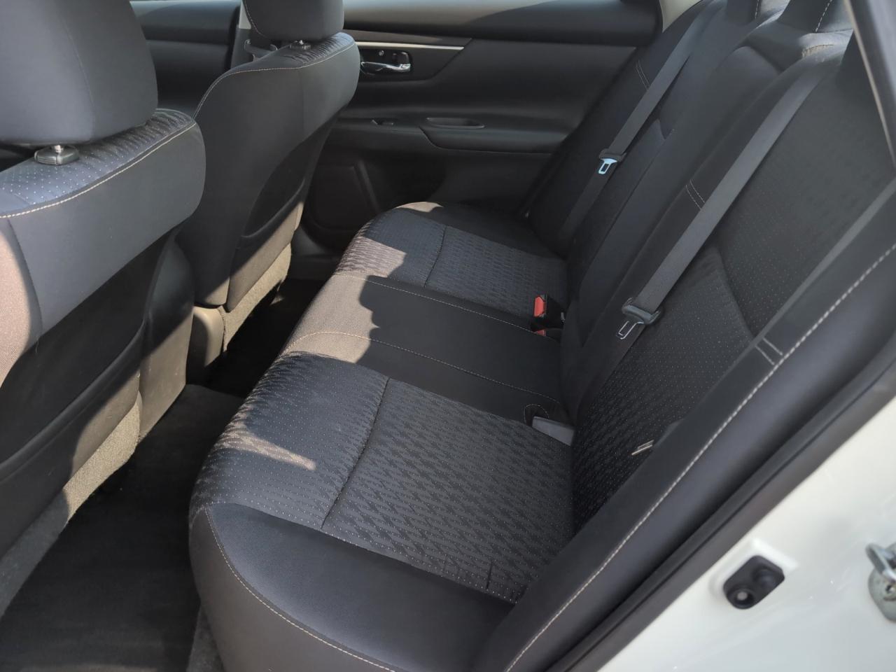 Nissan Altima 4dr Sdn I4 2.5 SV 2016