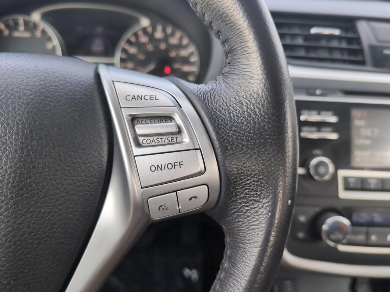 Nissan Altima 4dr Sdn I4 2.5 SV 2016