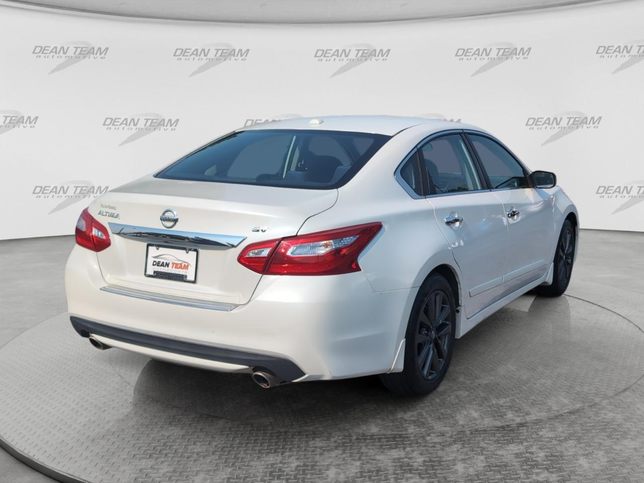 Nissan Altima 4dr Sdn I4 2.5 SV 2016