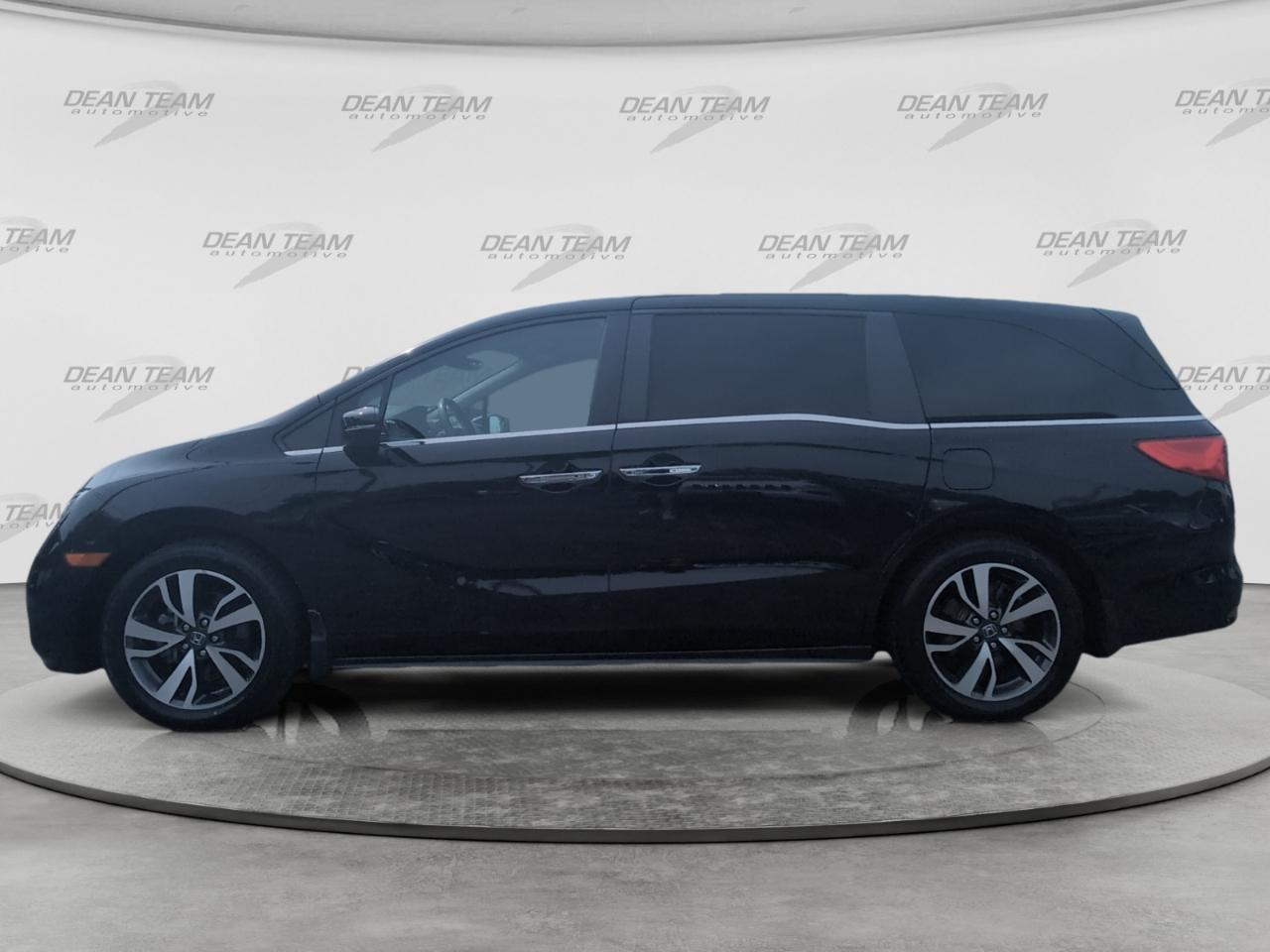 Honda Odyssey Touring Auto 2021