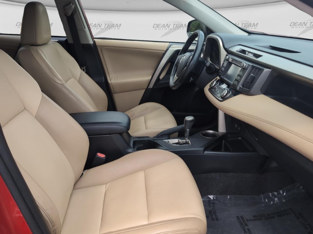 Toyota RAV4  2013
