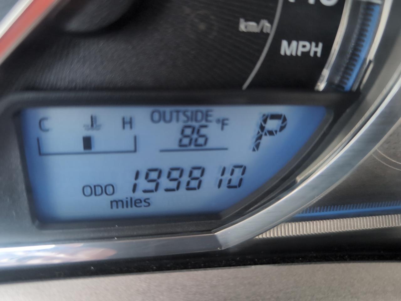 Toyota RAV4  2013