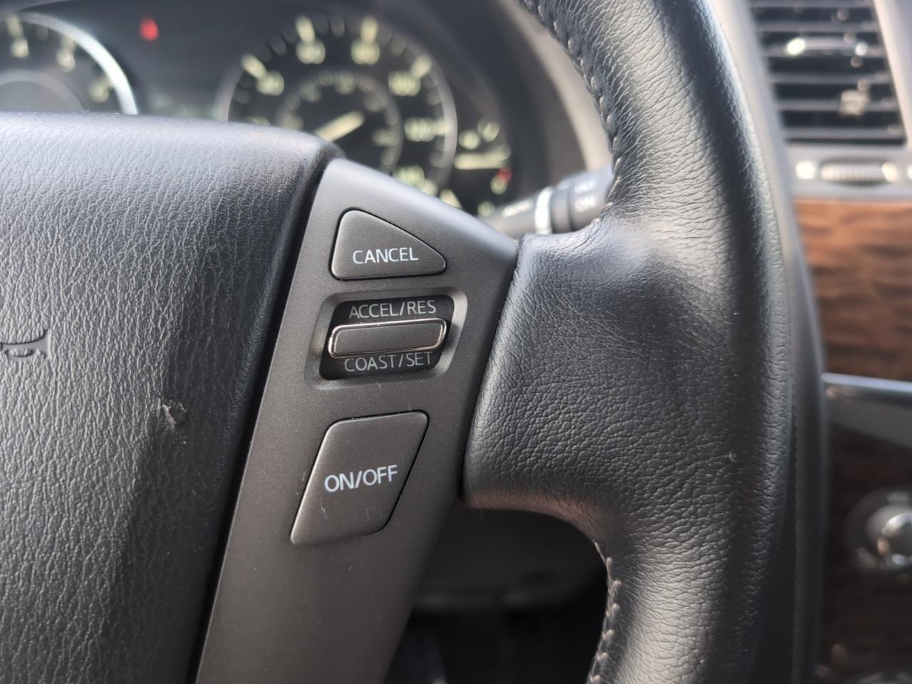 Nissan Armada 4x4 SL 2018
