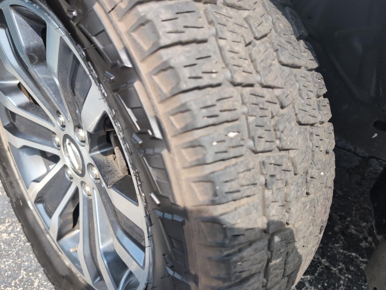 Nissan Armada 4x4 SL 2018