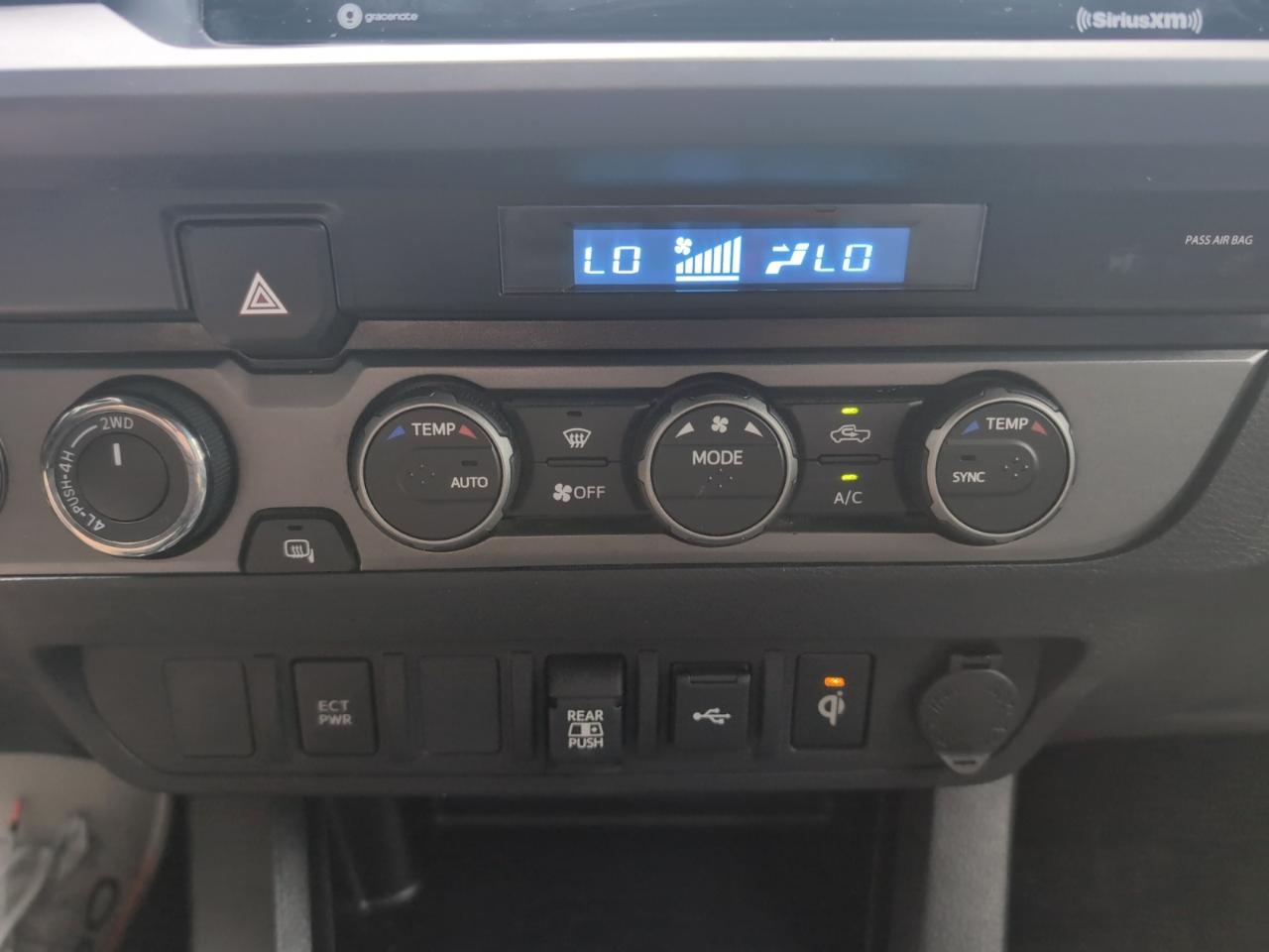 Toyota Tacoma 4WD  2022