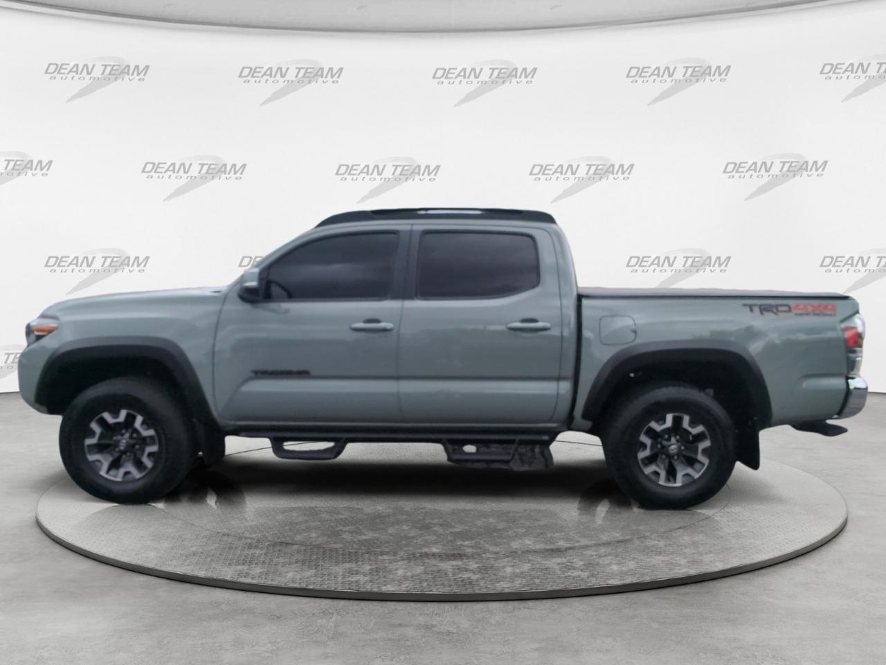 Toyota Tacoma 4WD  2022