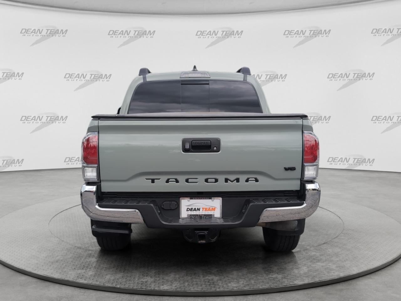 Toyota Tacoma 4WD  2022