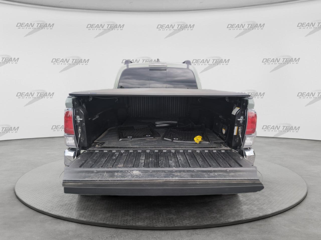 Toyota Tacoma 4WD  2022