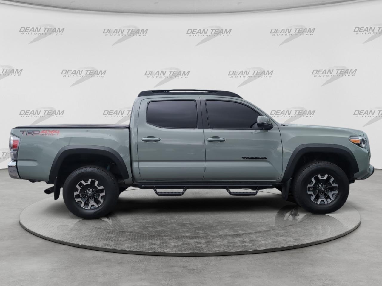 Toyota Tacoma 4WD  2022