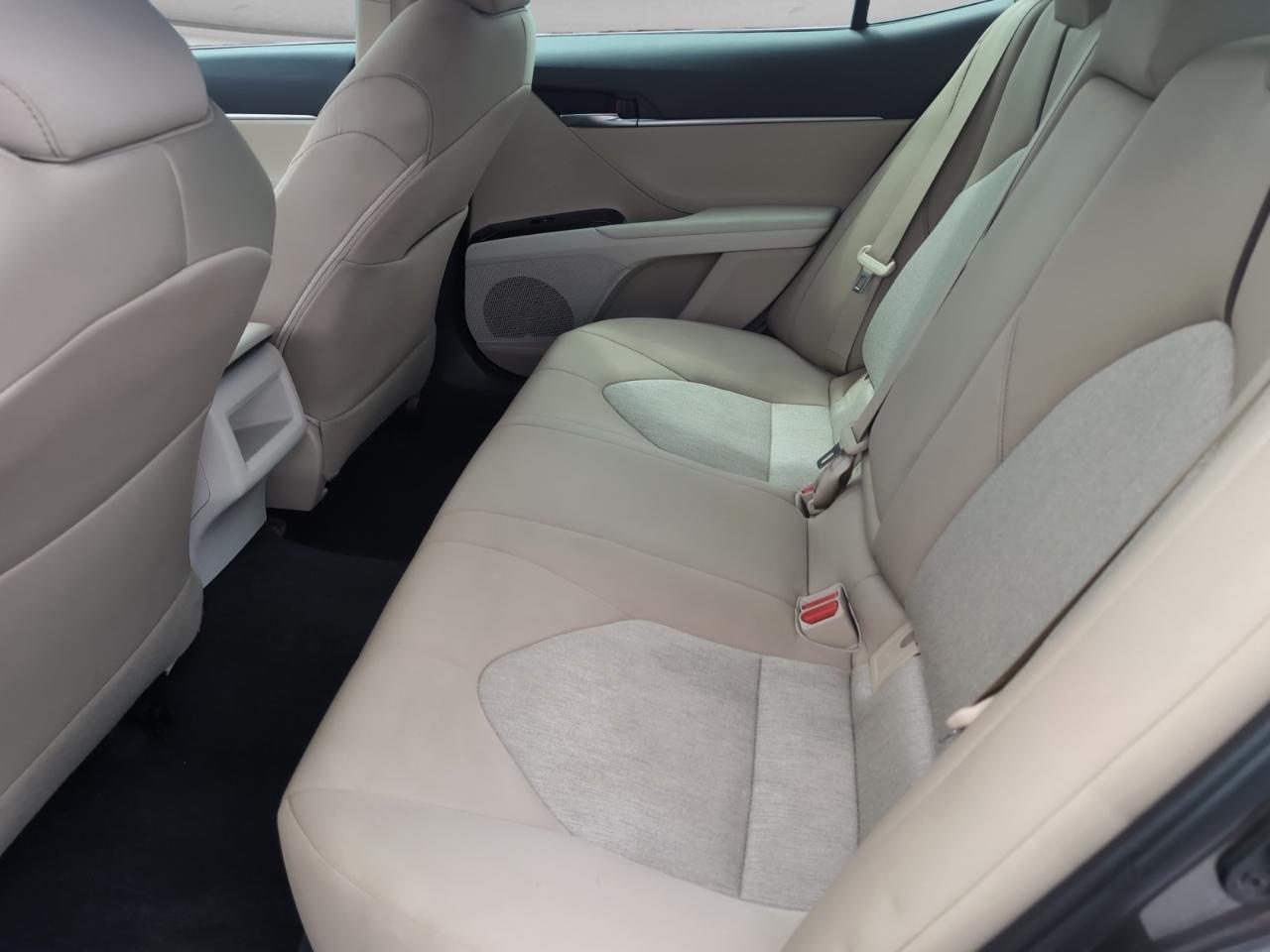 Toyota Camry  2019