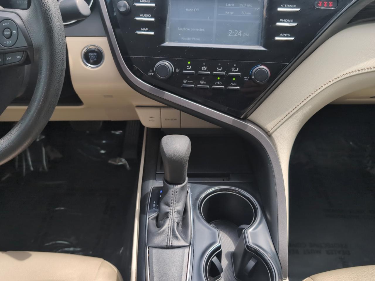 Toyota Camry  2019