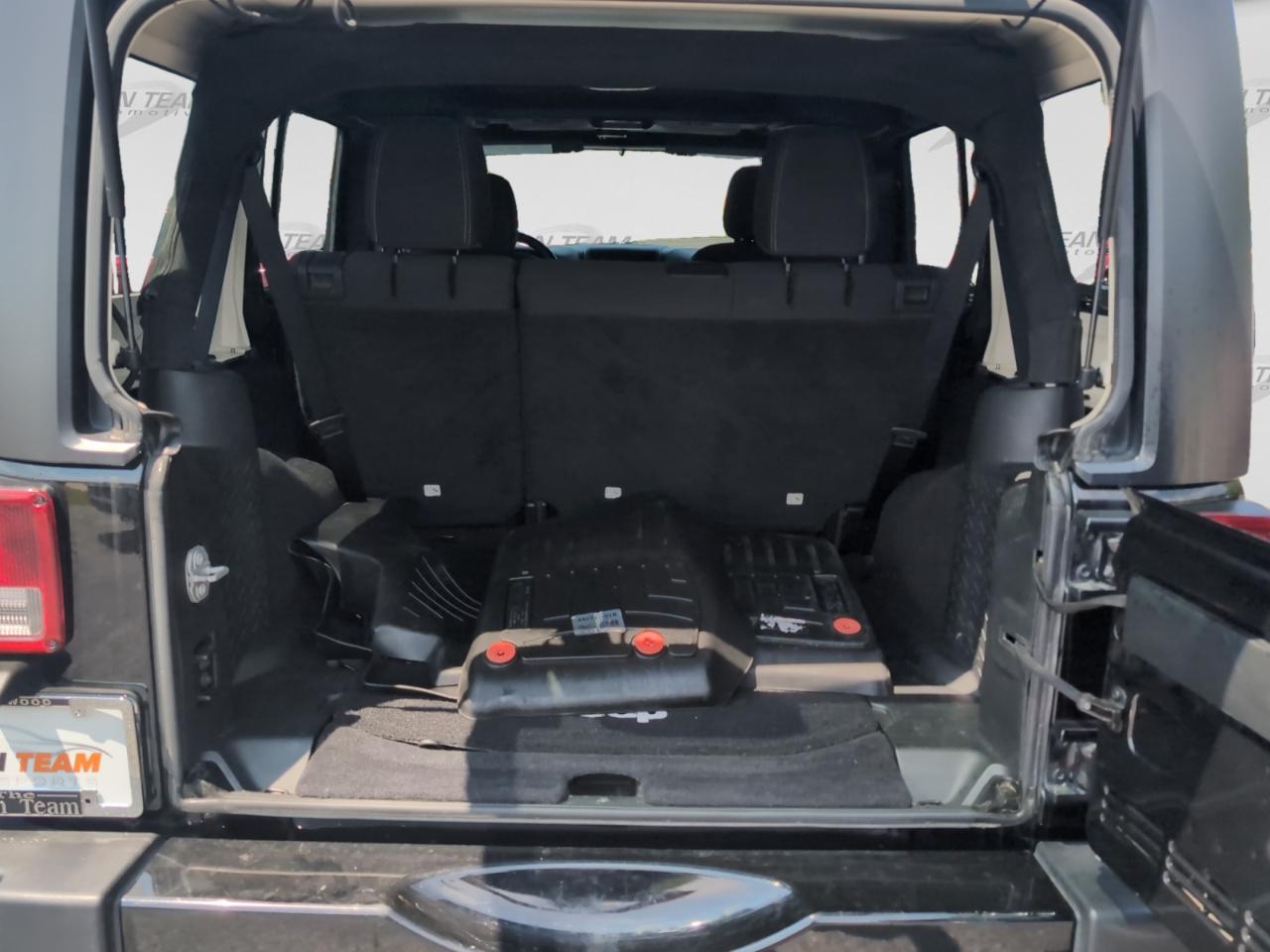 Jeep Wrangler Unlimited Sahara 4x4 2017