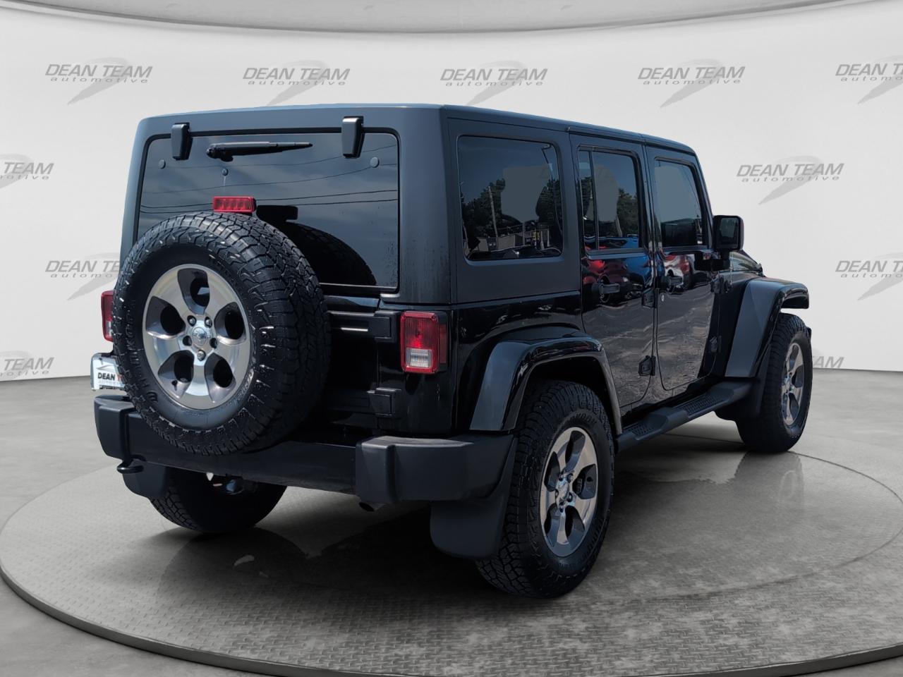 Jeep Wrangler Unlimited Sahara 4x4 2017