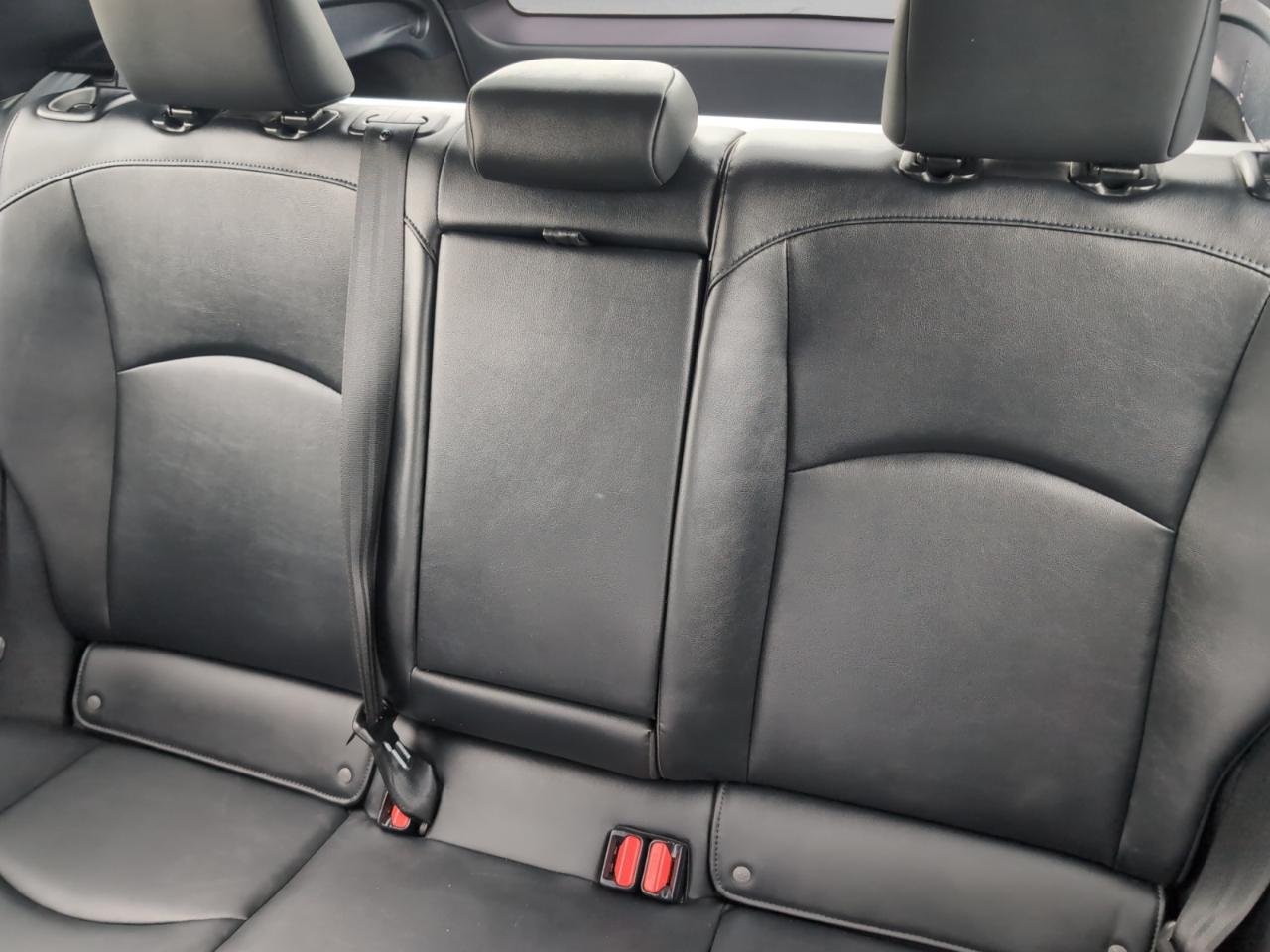 Toyota Prius Four 2017