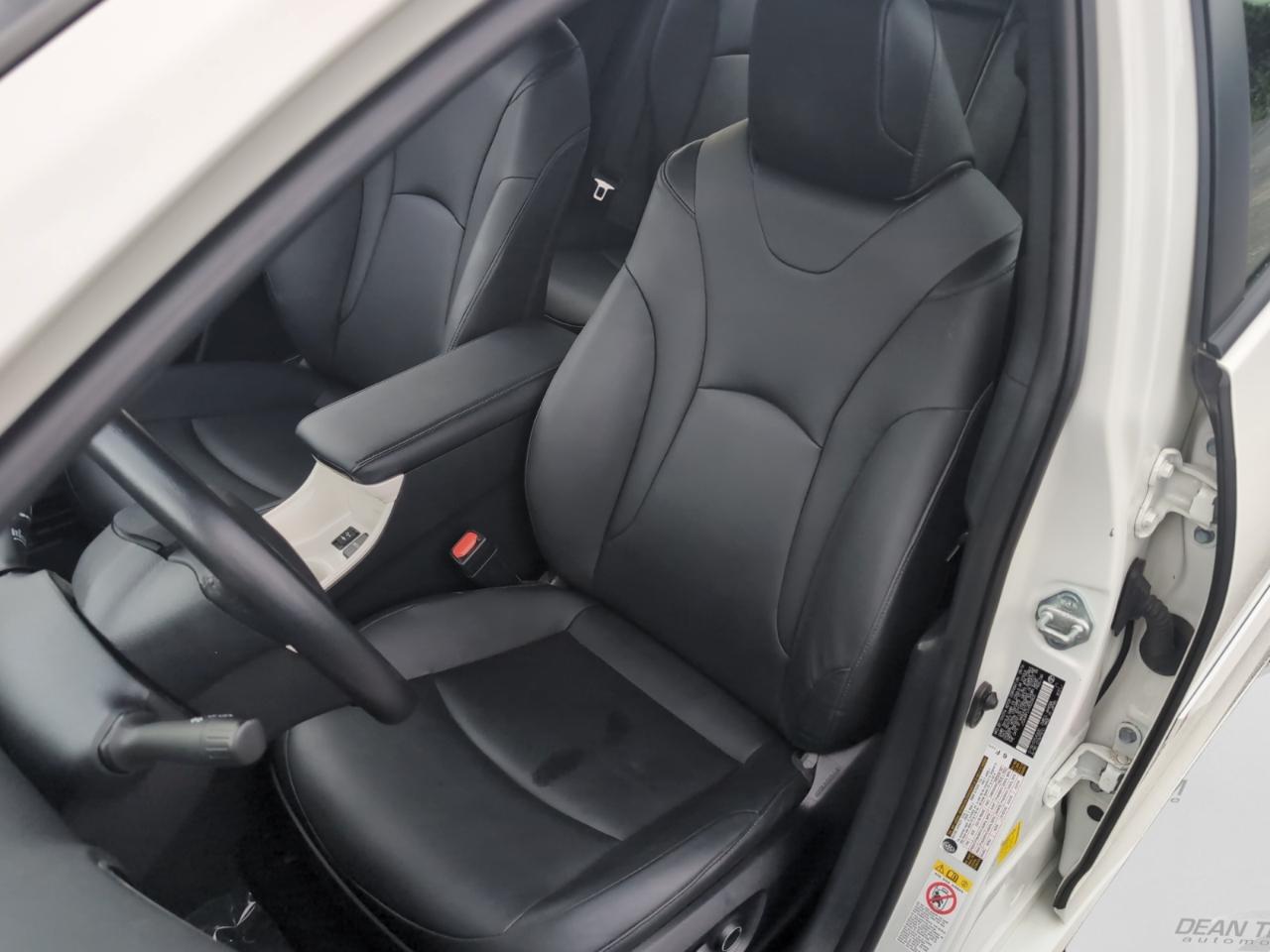 Toyota Prius Four 2017