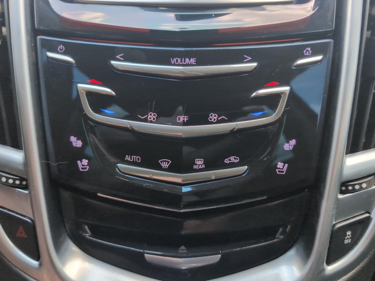 Cadillac SRX  2015
