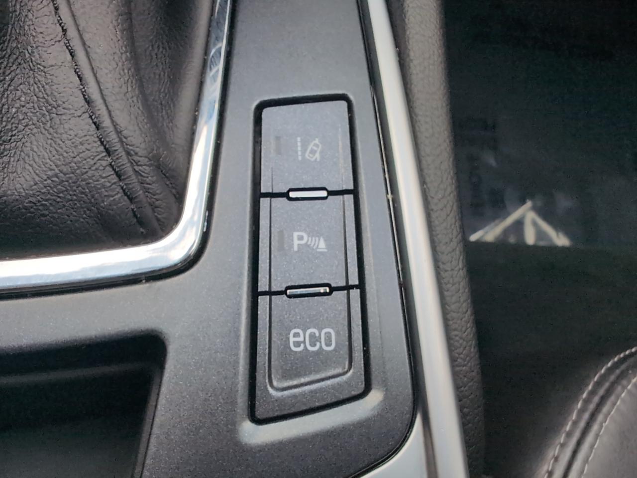 Cadillac SRX  2015