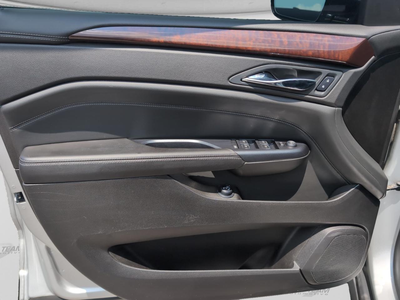 Cadillac SRX  2015
