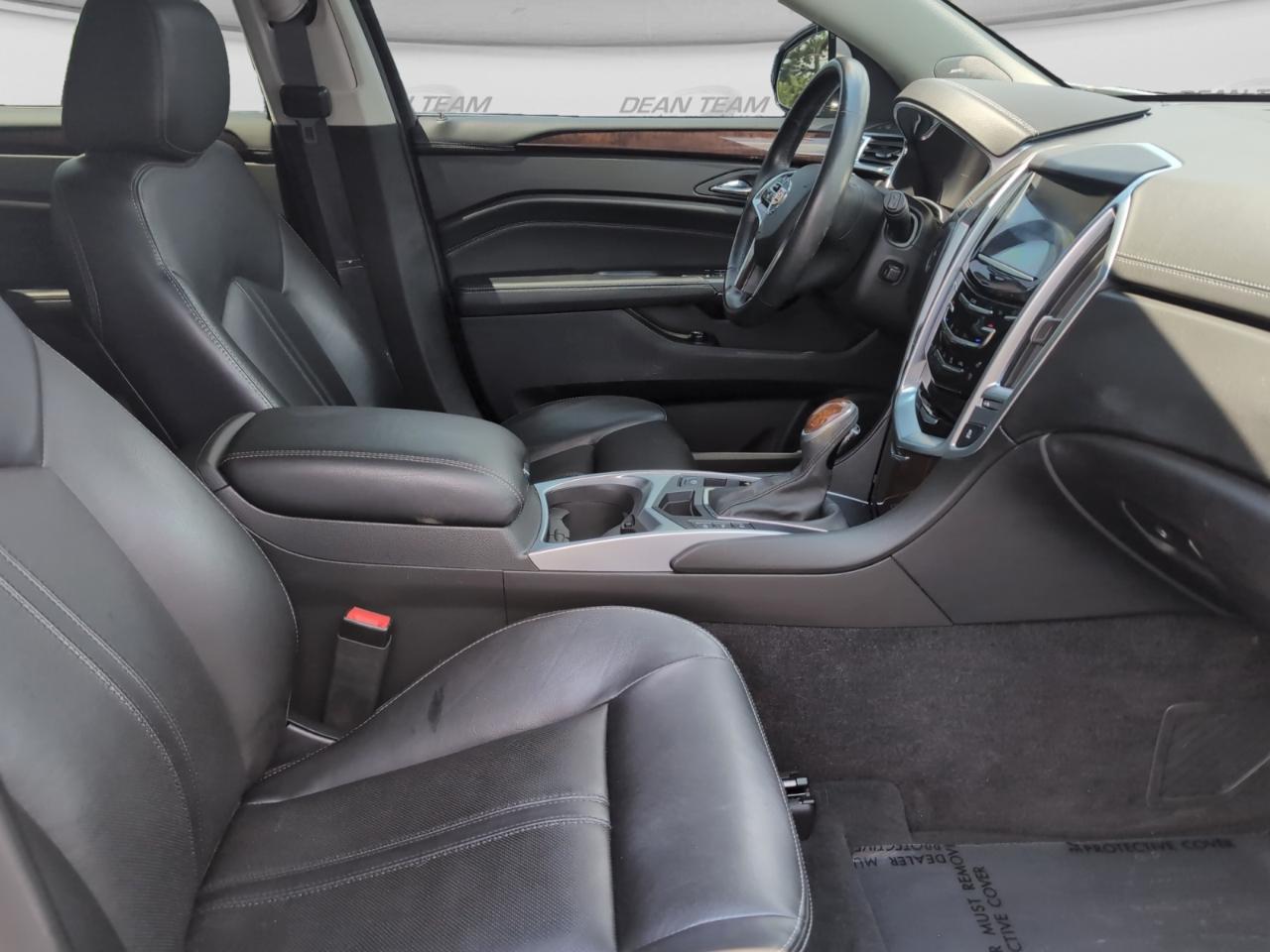 Cadillac SRX  2015