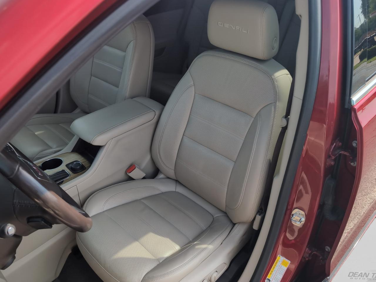 GMC Acadia AWD 4dr Denali 2019