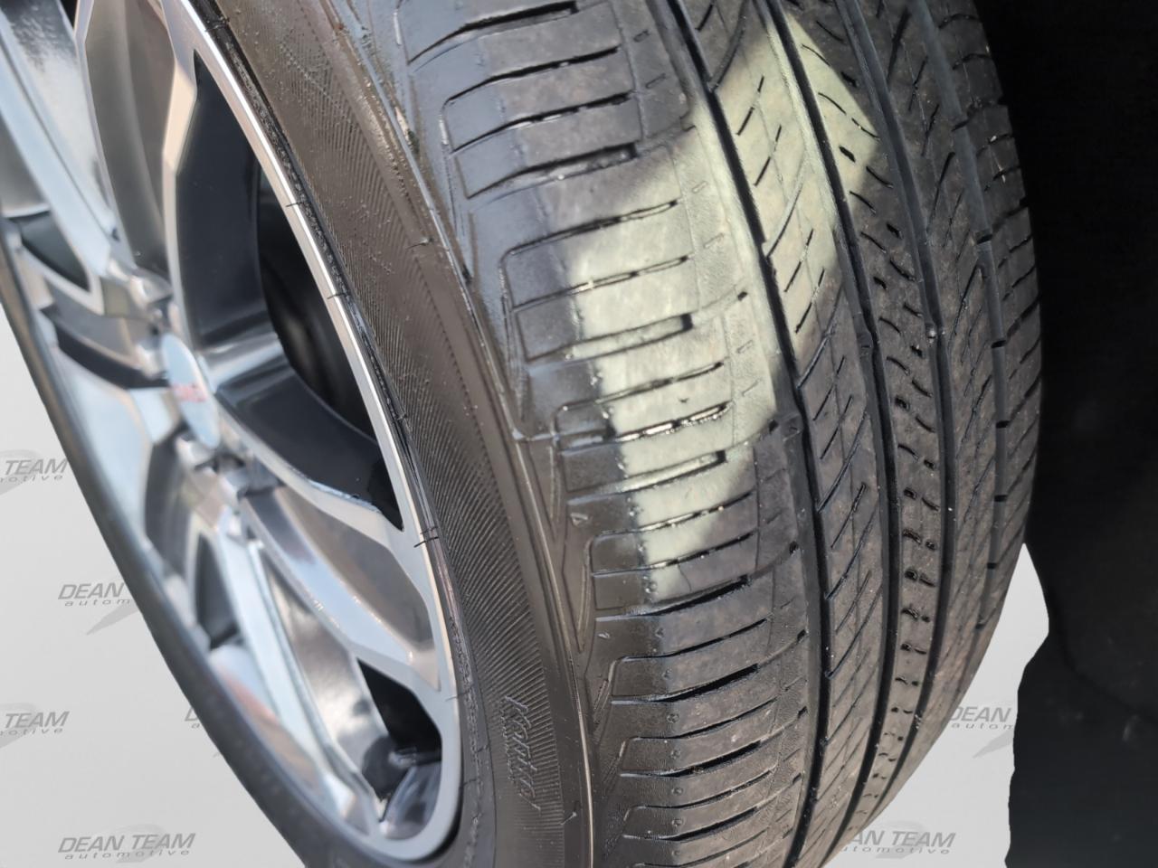 GMC Acadia AWD 4dr Denali 2019