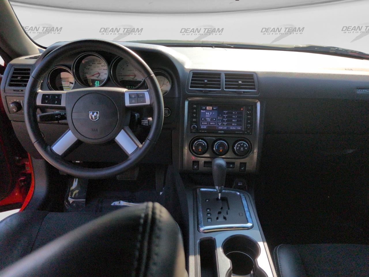 Dodge Challenger 2dr Cpe SRT8 2010