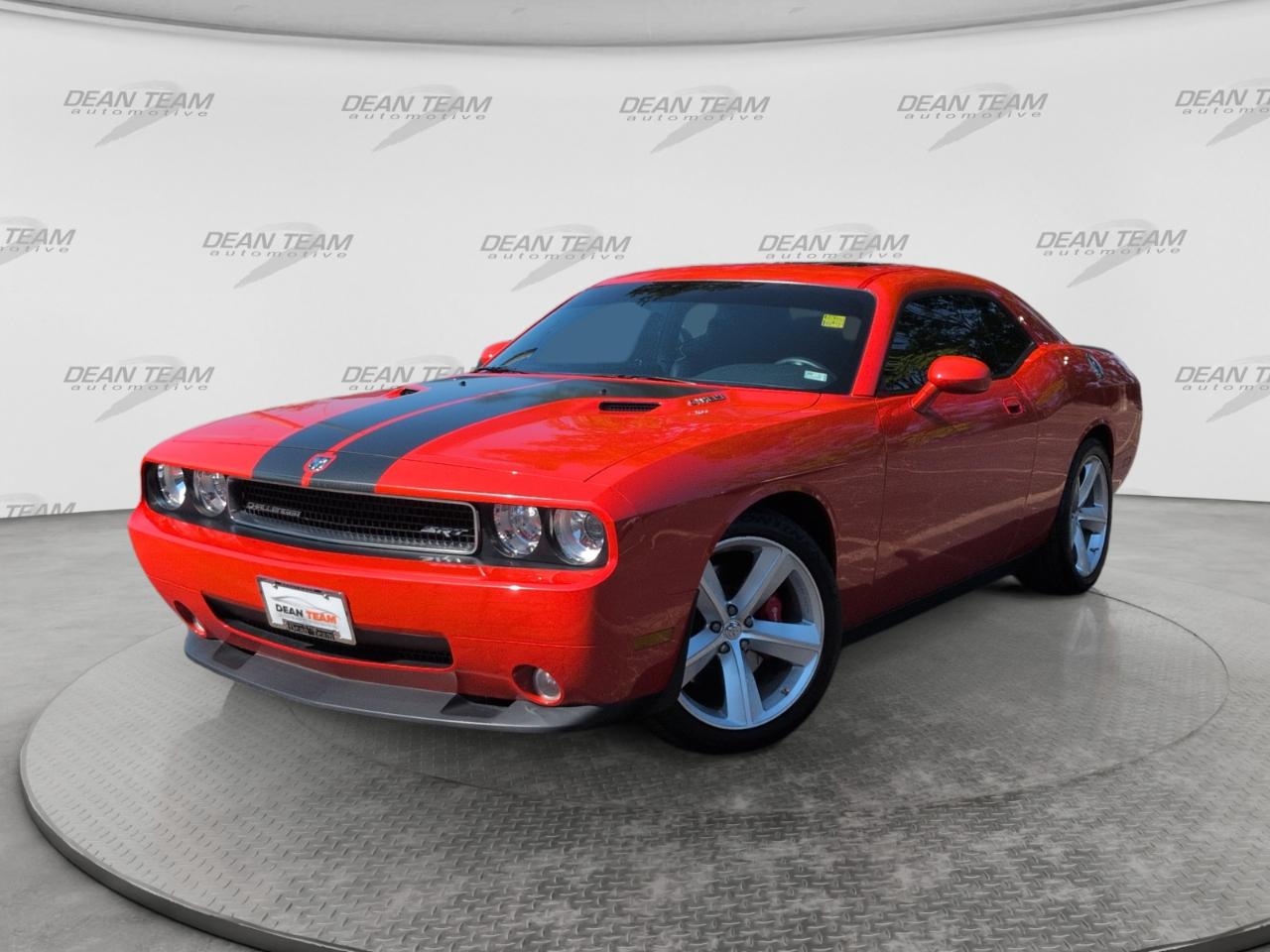 Dodge Challenger 2dr Cpe SRT8 2010
