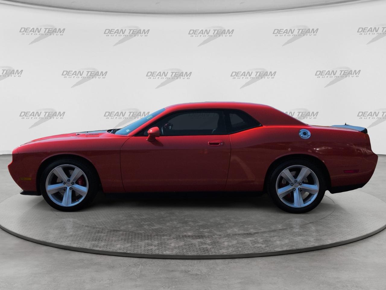 Dodge Challenger 2dr Cpe SRT8 2010