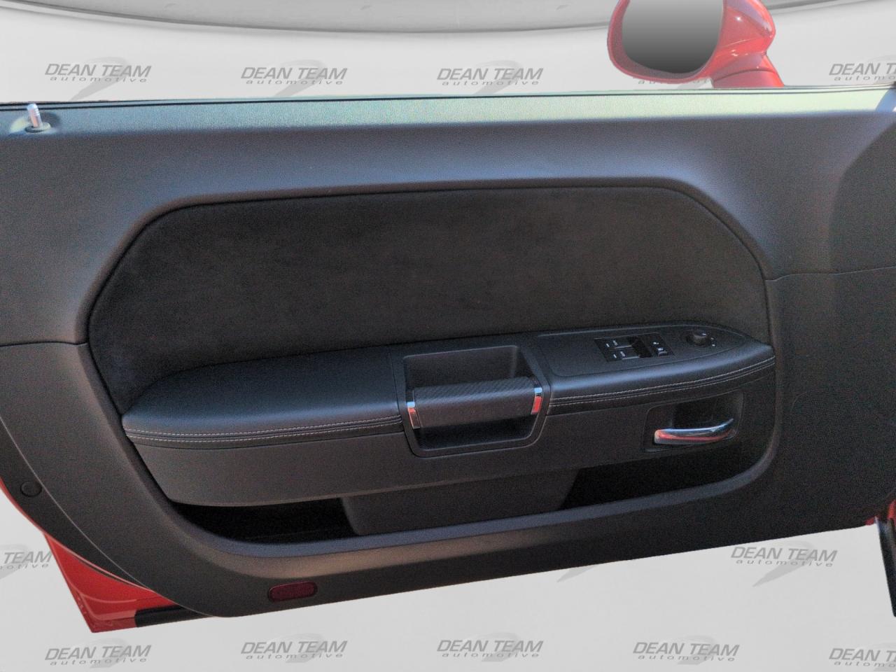 Dodge Challenger 2dr Cpe SRT8 2010