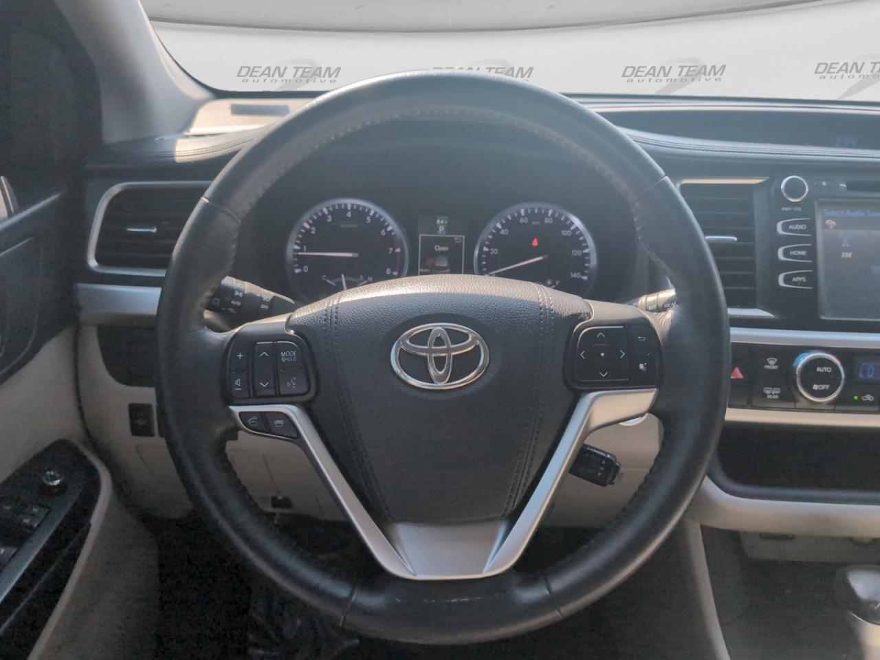 Toyota Highlander  2015