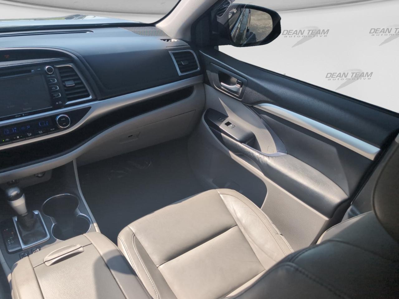 Toyota Highlander  2015