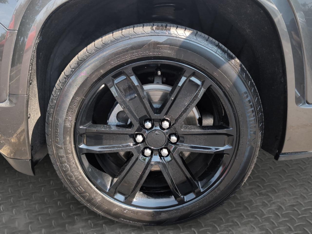 GMC Acadia AWD 4dr Denali 2019