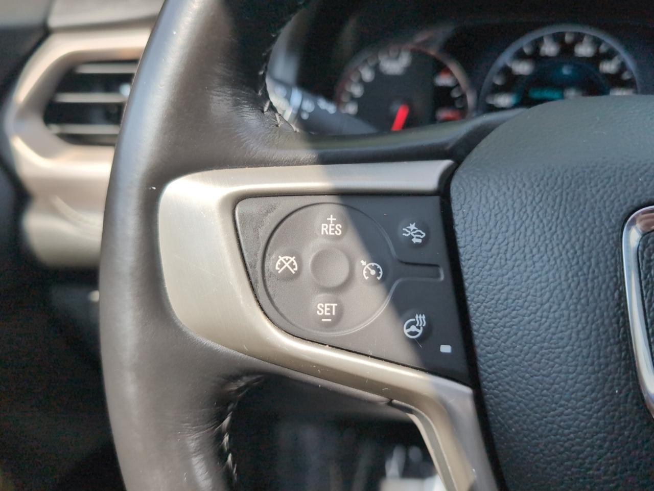 GMC Acadia AWD 4dr Denali 2019