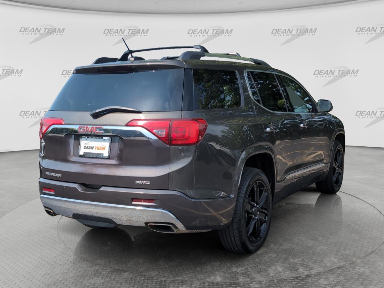 GMC Acadia AWD 4dr Denali 2019