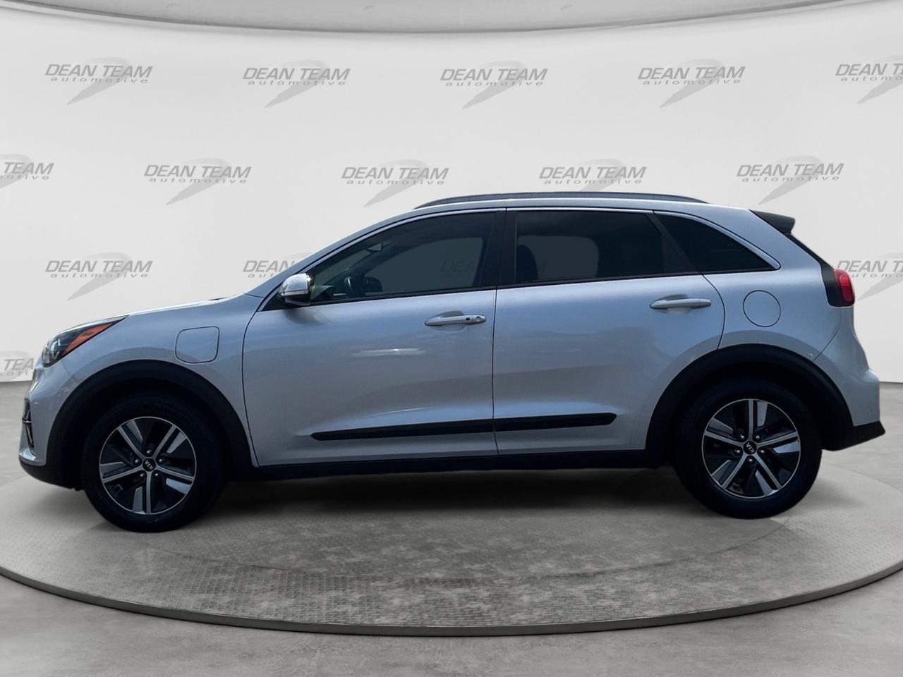 Kia Niro Plug-In Hybrid EX FWD 2021
