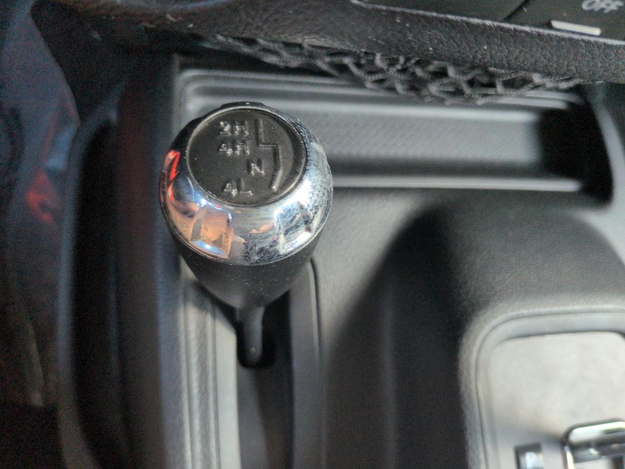 Jeep Wrangler 4WD 2dr Sahara 2014
