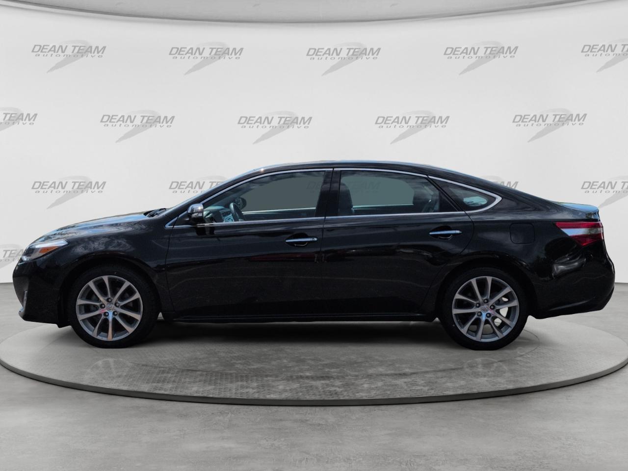 Toyota Avalon  2014
