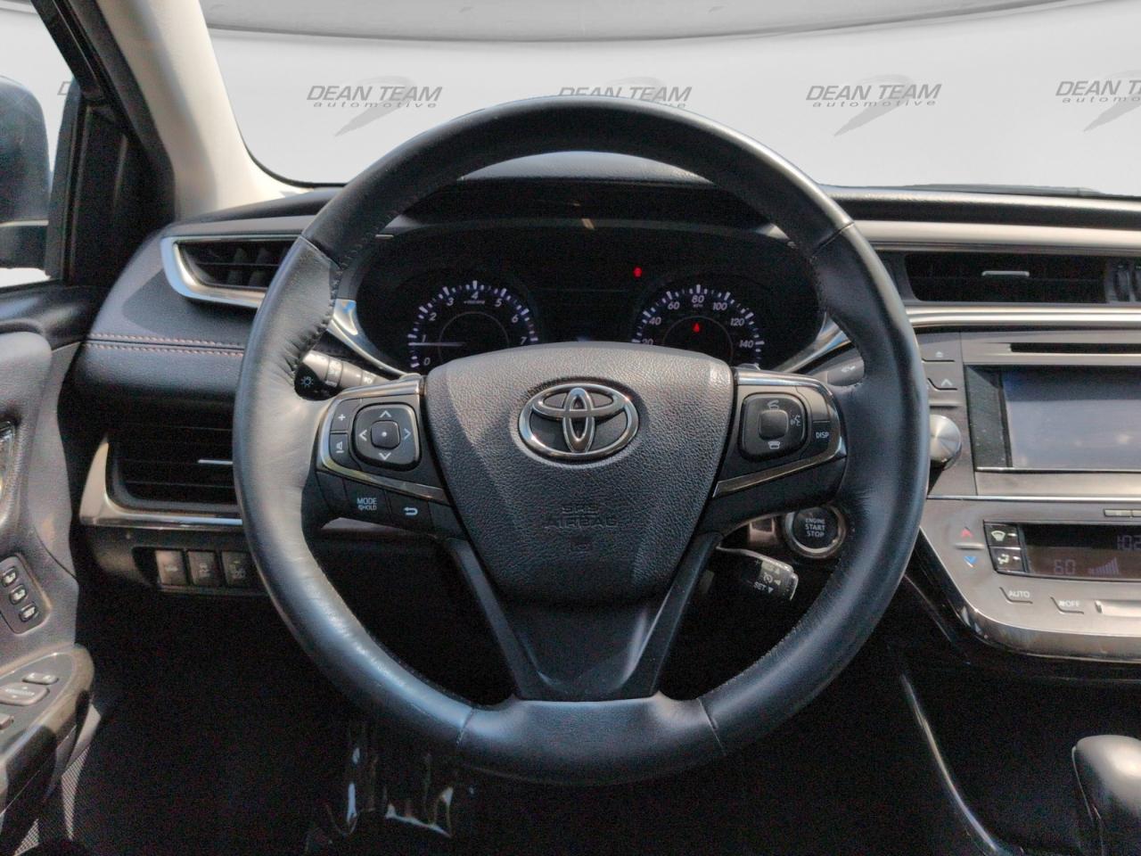 Toyota Avalon  2014