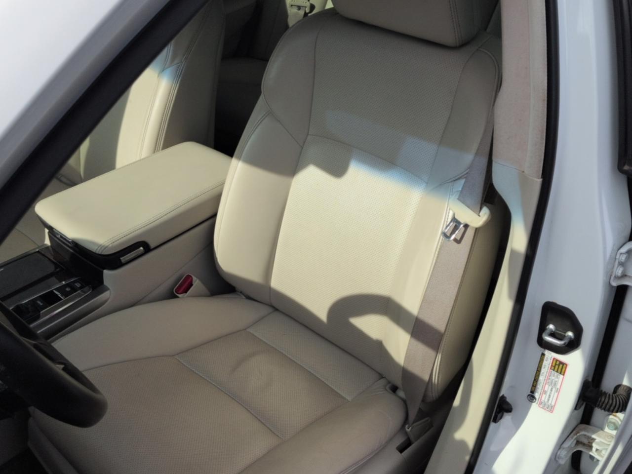Acura RLX 4dr Sdn Tech Pkg 2016
