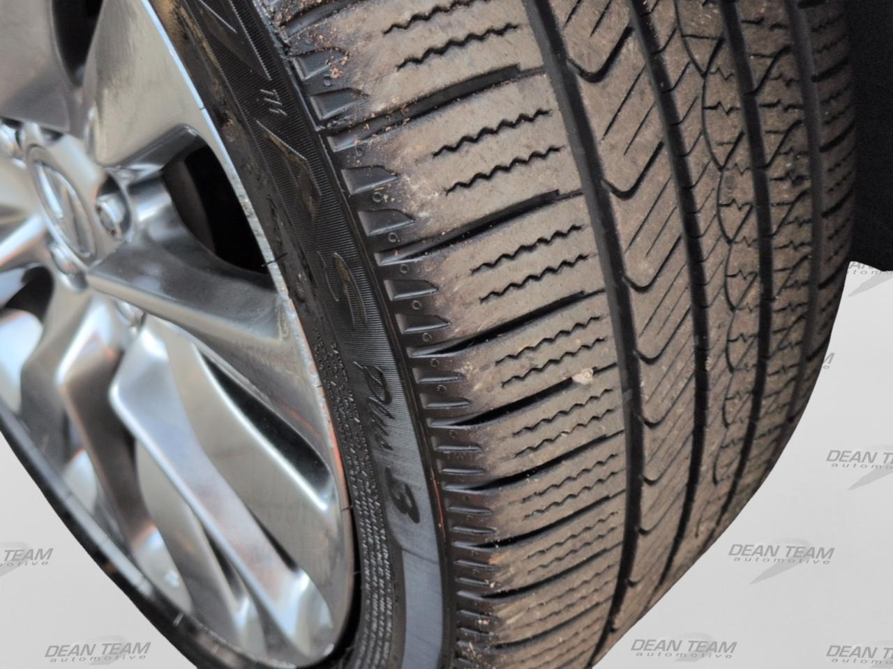 Acura RLX 4dr Sdn Tech Pkg 2016