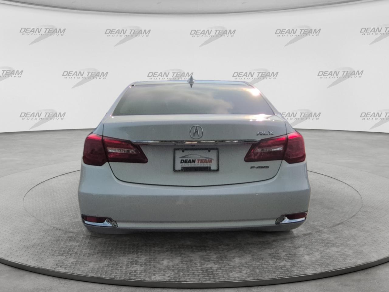 Acura RLX 4dr Sdn Tech Pkg 2016