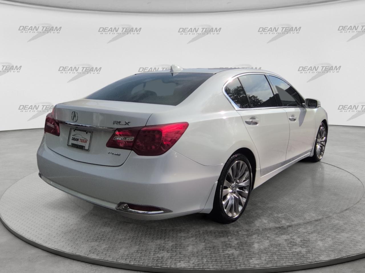 Acura RLX 4dr Sdn Tech Pkg 2016